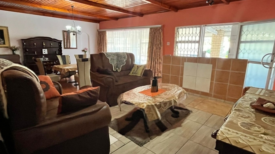 14 Bedroom Property for Sale in Baysville Eastern Cape